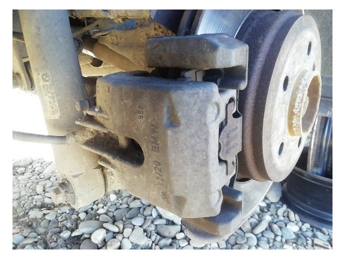 Etrier dreapta spate BMW Seria 5 E61 2.5 OEM 2004-2010