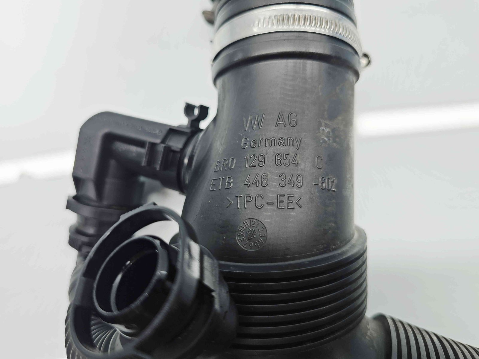 Tub admisie aer Seat Leon (1P1) [Fabr 2005-2011] 6R0129654C 1.2 TDI CFWA 55KW / 75CP - imagine 5