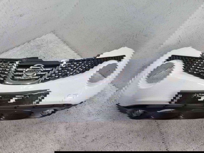 Bara fata Nissan Juke [Fabr 2010-2014] Hatchback 326 Brilliant White