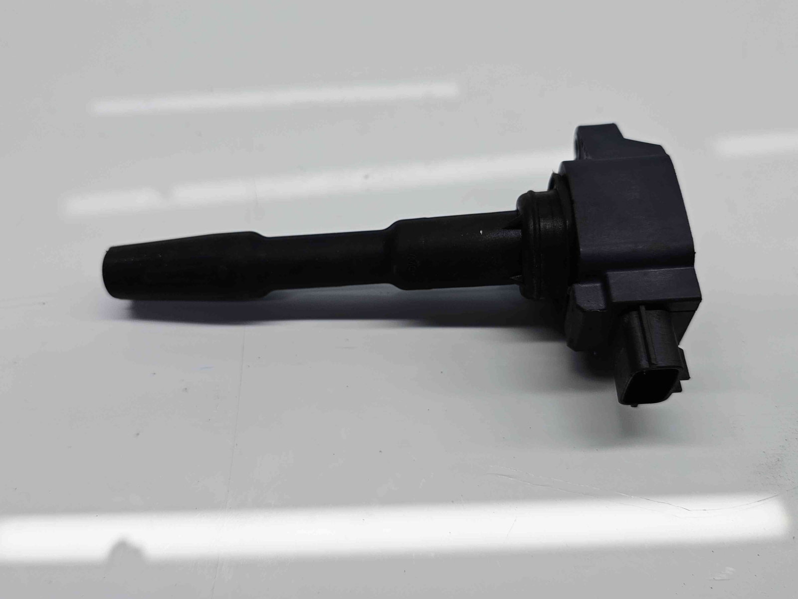 Bobina inductie SMART Fortwo Coupe (W453) [Fabr 2014-2019] R3303C00100 1.0 Benz 281920 52KW / 71CP - imagine 1