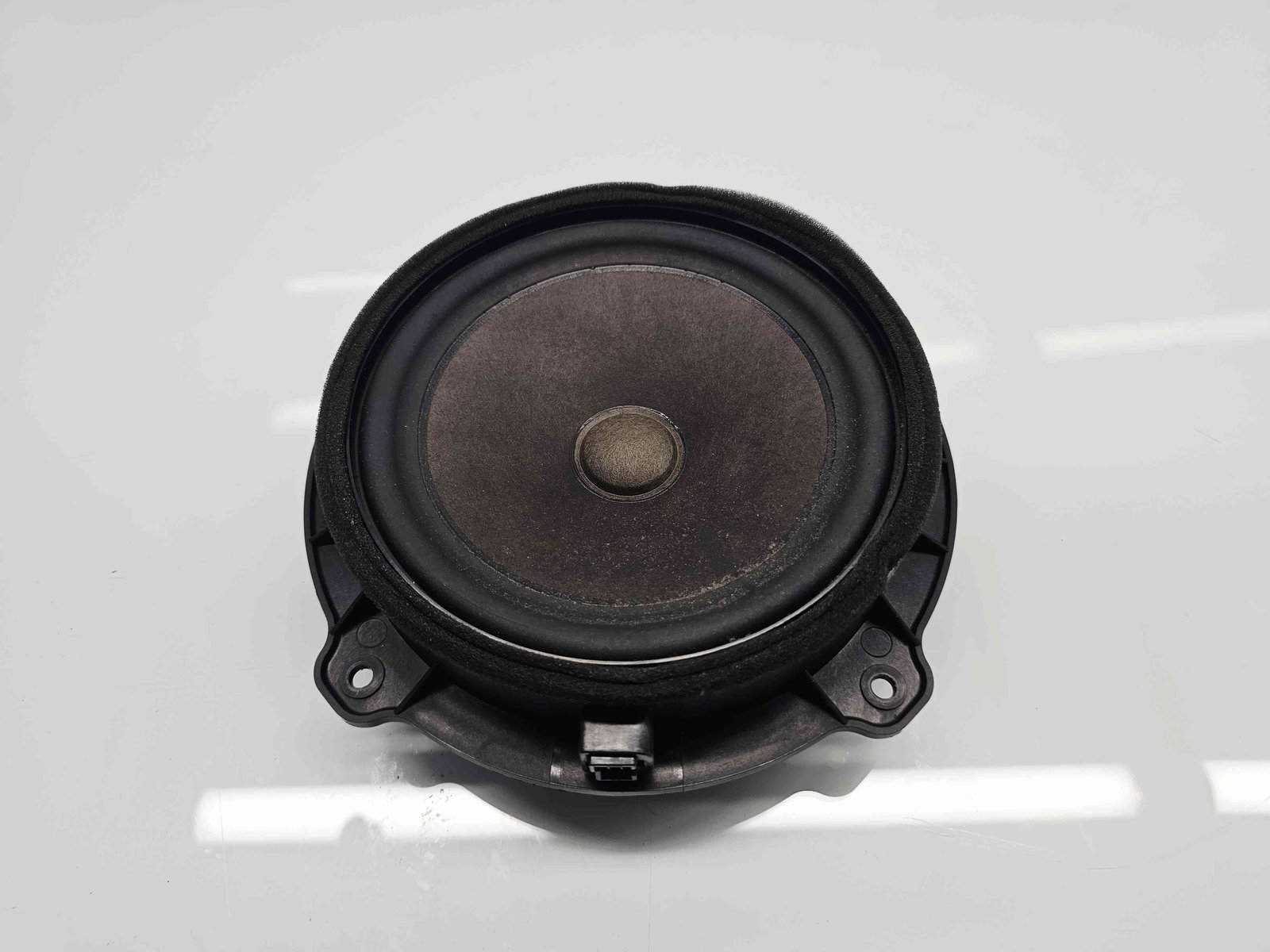 Boxa dreapta spate Hyundai ix35 (LM) [Fabr 2010-2017] 96330-2S000 - imagine 1