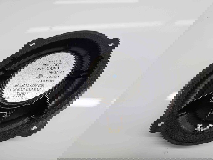  Boxa stanga fata Hyundai ix35 (LM) [Fabr 2010-2017] 96330-2S000