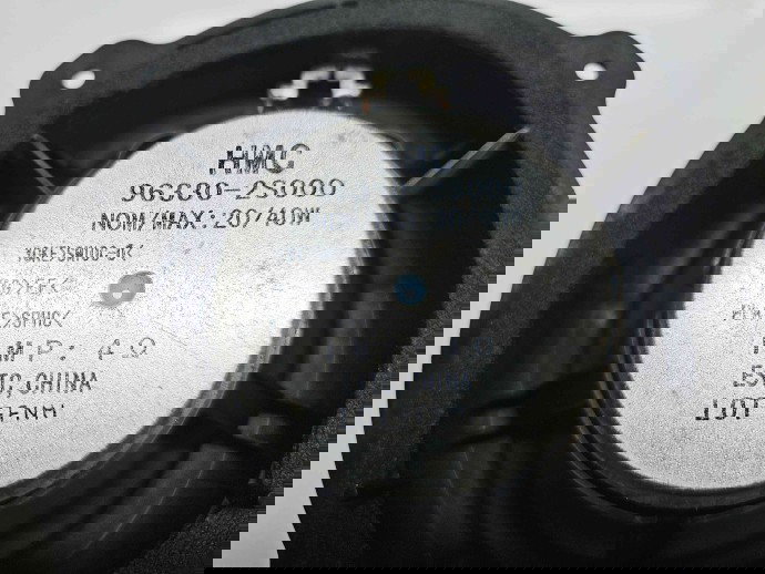  Boxa stanga fata Hyundai ix35 (LM) [Fabr 2010-2017] 96330-2S000