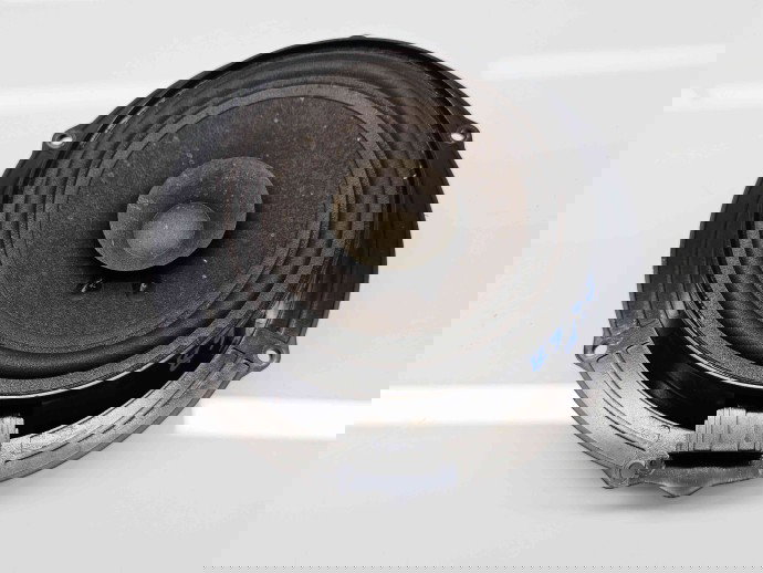  Boxa stanga fata Volkswagen Caddy 3 (2KA, 2KH) [Fabr 2004-2010] 2K0035710