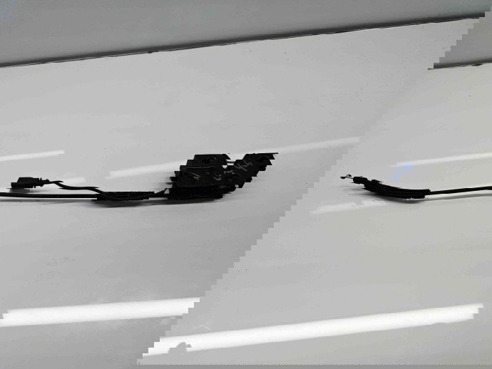 Broasca capota Volkswagen Polo (6R) [Fabr 2009-2016] OEM