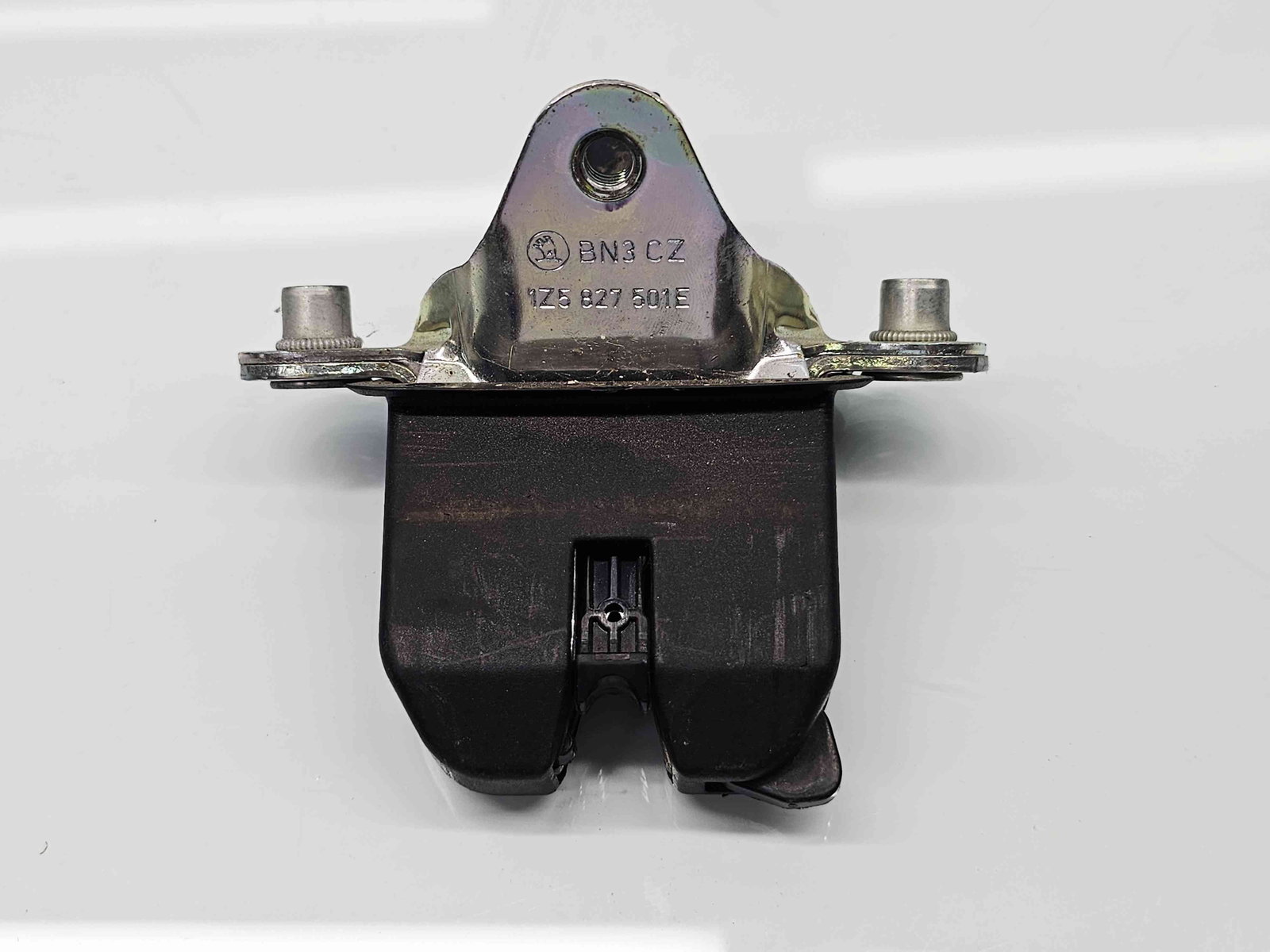 Broasca haion Skoda Octavia 2 Combi (1Z5) [Fabr 2004-2013] Facelift 1Z5827501E - imagine 1