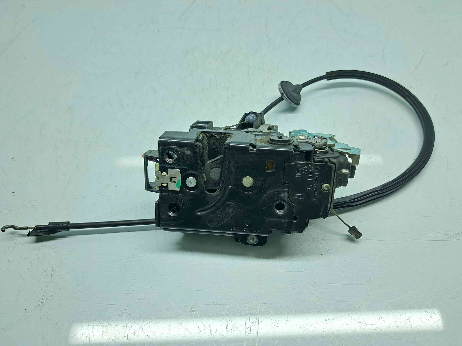 Broasca usa dreapta spate Volkswagen Touran II (1T3) [Fabr 2010-2015] 7L0839016H