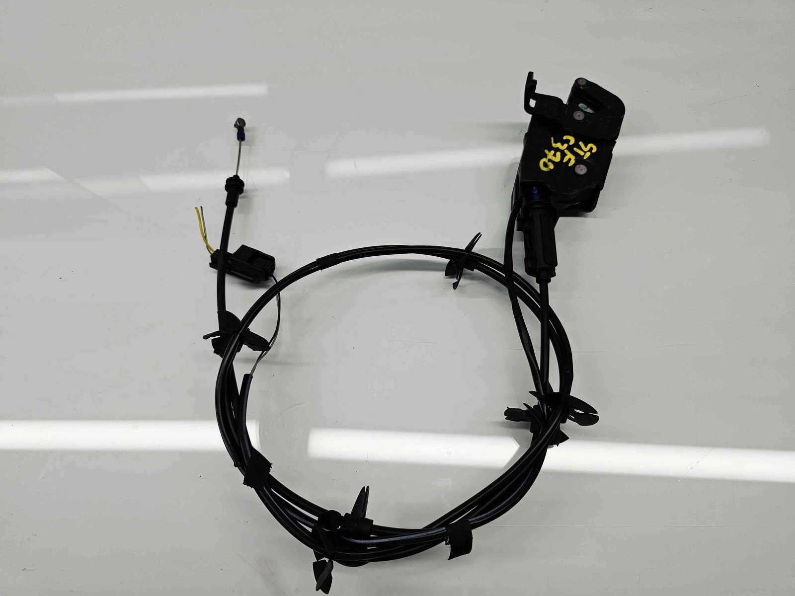 Broasca usa stanga fata Ford B-Max [Fabr 2012-prezent] AV1A-R218D05-AD - imagine 4