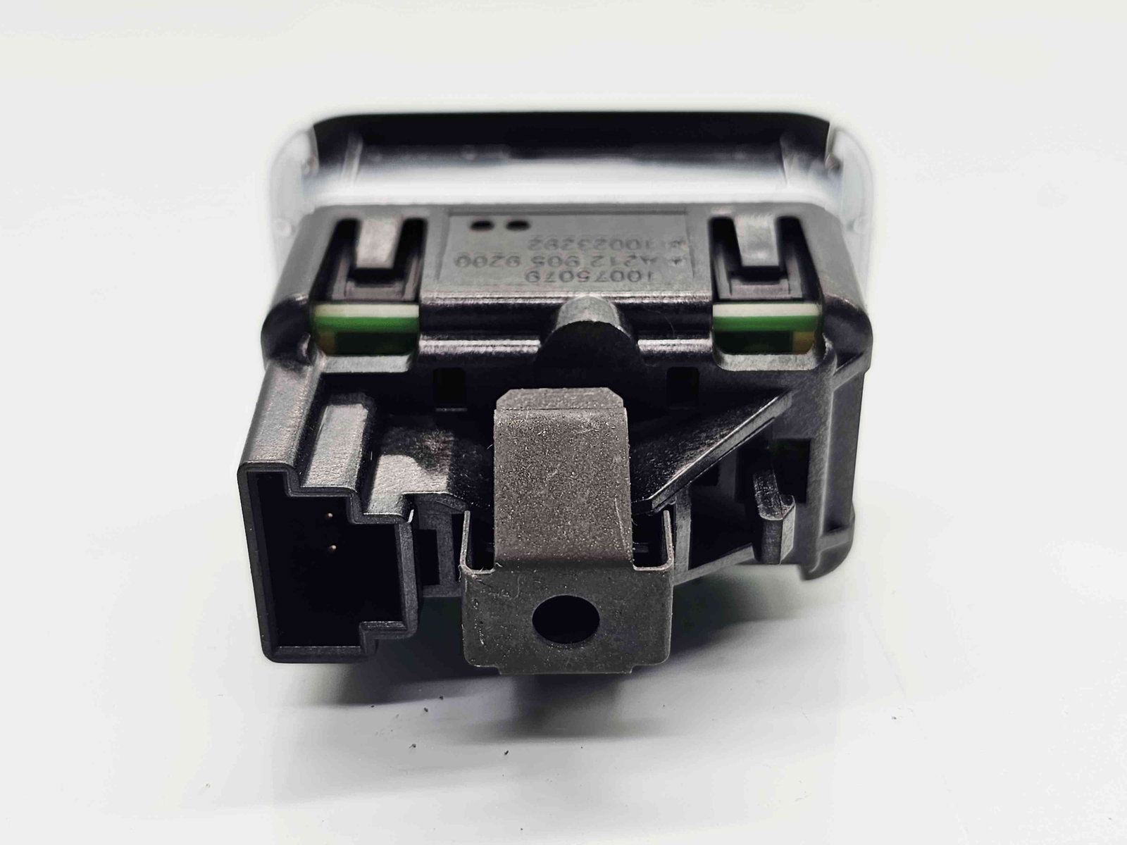 Buton deschidere portbagaj Mercedes Clasa C Coupe (C204) Facelift AMG [Fabr 2011-2015] A2129059200 - imagine 3