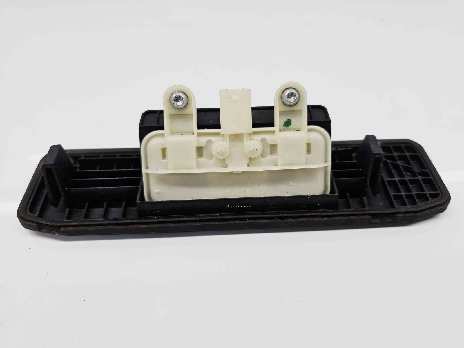 Buton deschidere portbagaj Mercedes Clasa A (W176) [Fabr 2012-2018] A1667500493 - imagine 4