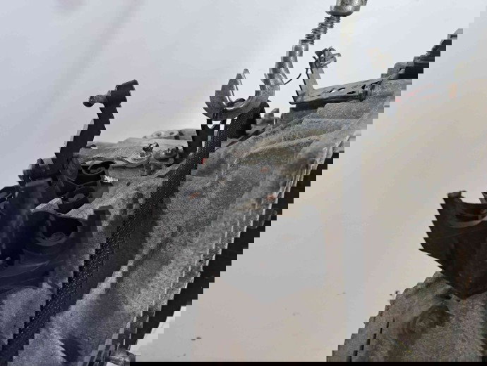 Cutie viteze manuala 5 trepte Renault Clio 4 (B98) Hatchback [Fabr 2012-2020] 8200276017 1.2 Benz D4F740 55KW / 75CP