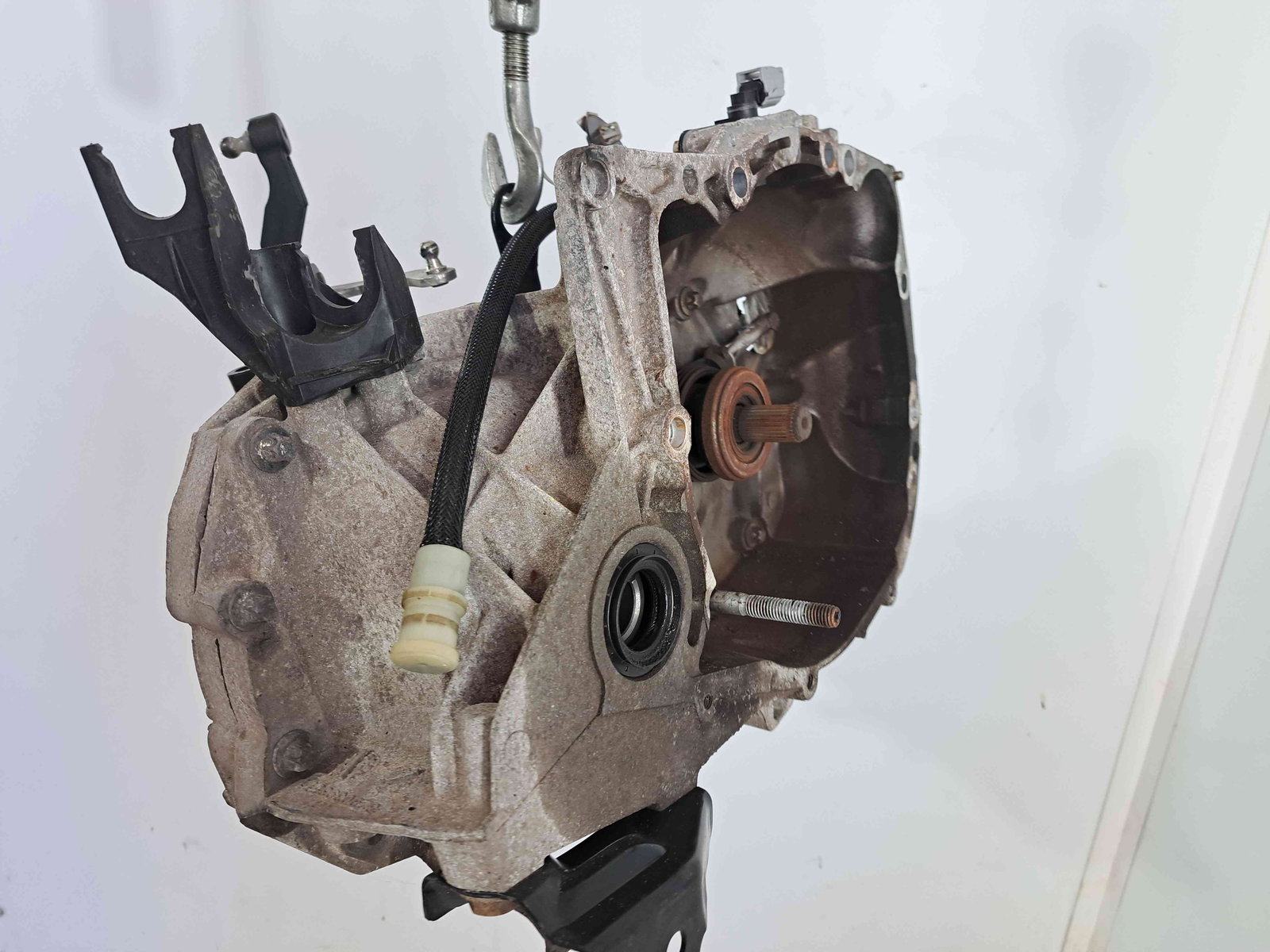 Cutie viteze manuala 5 trepte Renault Clio 4 (B98) Hatchback [Fabr 2012-2020] 8200276017 1.2 Benz D4F740 55KW / 75CP - imagine 5