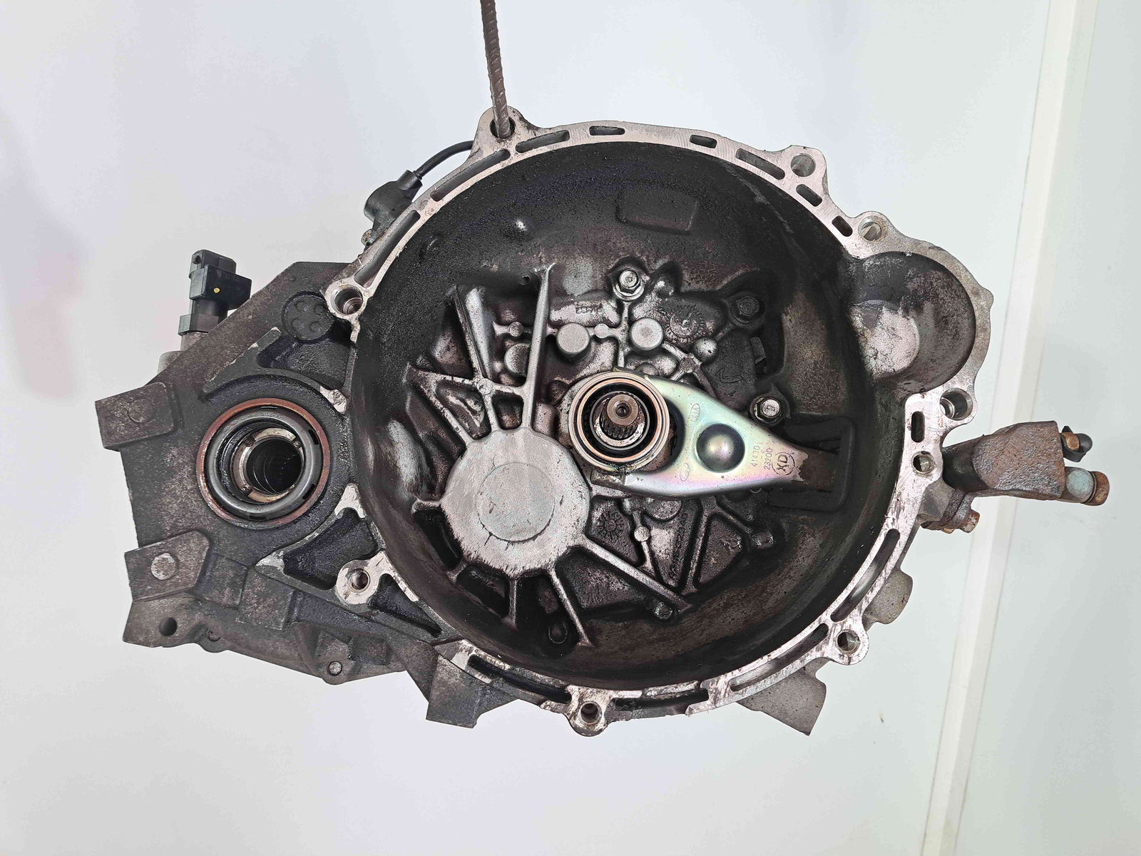 Cutie viteze manuala 6 trepte Hyundai ix35 (LM) [Fabr 2010-2017] WAJ6K 1.7 CRDI R67D 85KW / 115CP - imagine 1