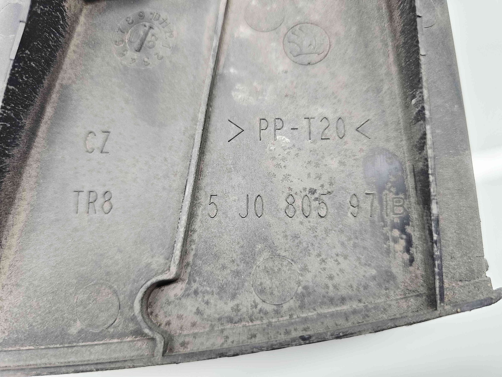 Deflector aer Skoda Fabia 2 (5J, 542) [Fabr 2007-2014] 5J0805971B - imagine 5