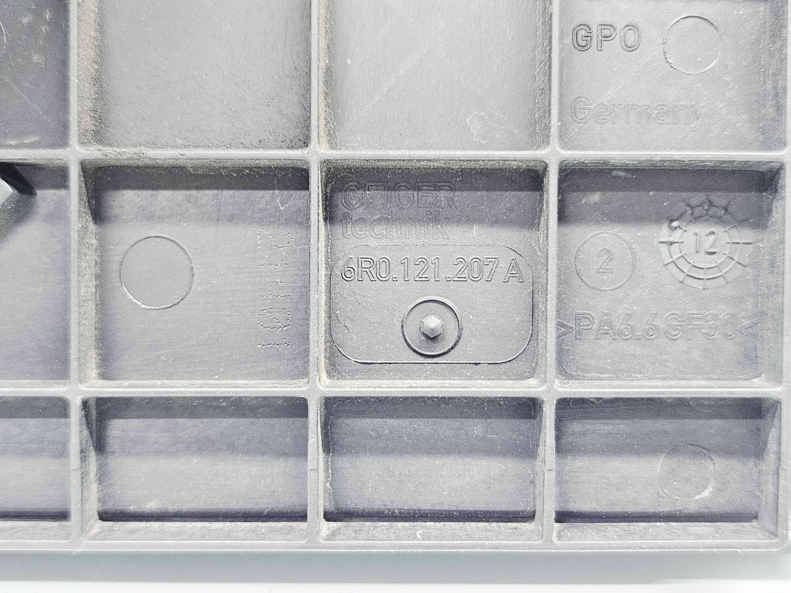 Electroventilator Volkswagen Polo (6R) [Fabr 2009-2016] 6R0121207A 1.2 TDI CFWA 55KW / 75CP - imagine 4