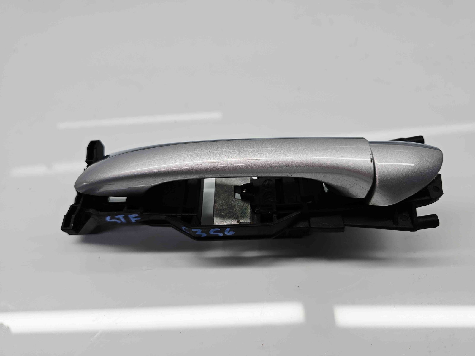 Maner usa stanga fata Mercedes Clasa CLK (C209) [Fabr 2002-2009] 775 Iridium Silver - imagine 3