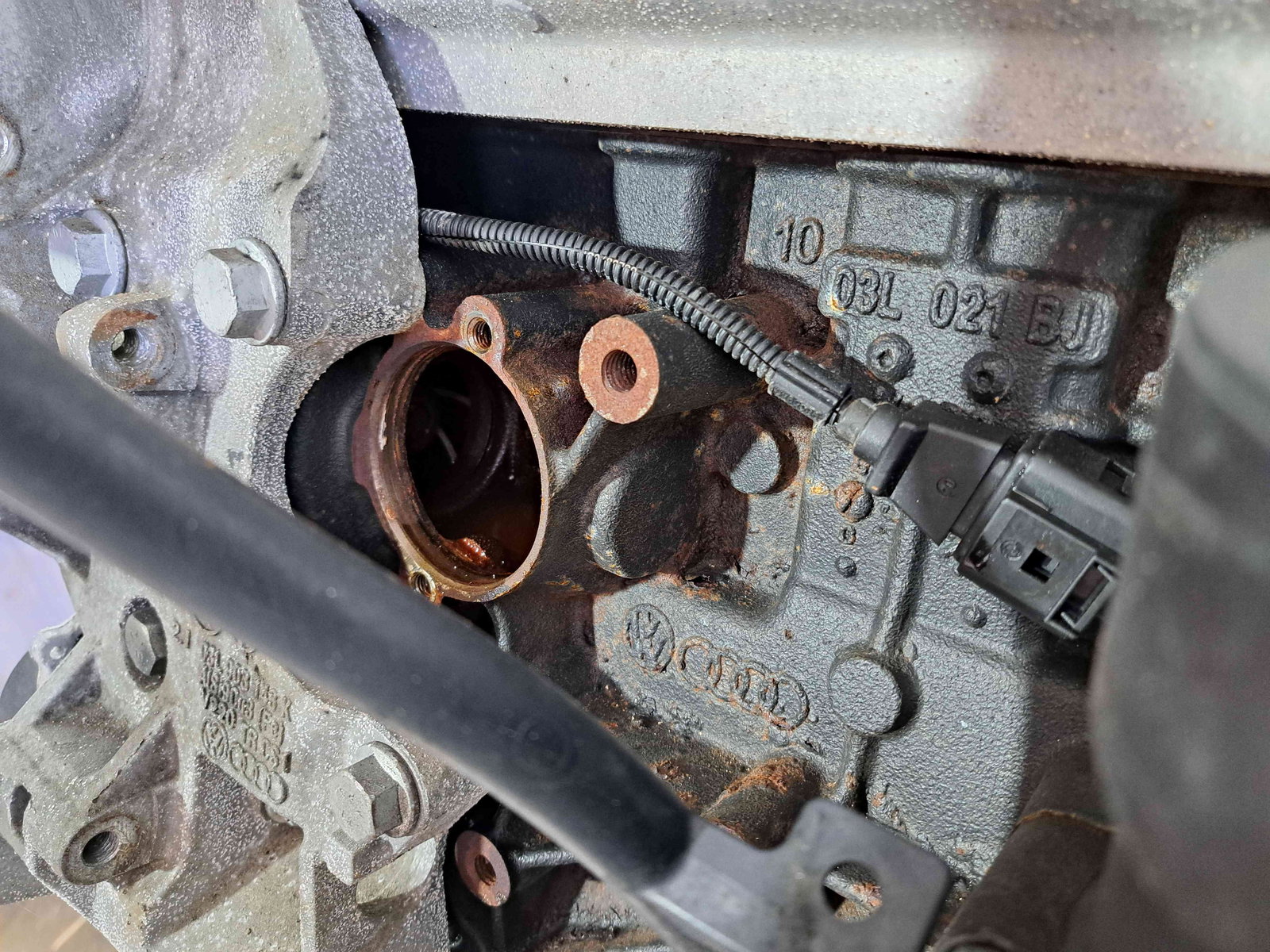 Motor complet ambielat Volkswagen Golf 6 (5K1) [Fabr 2009-2013] CAY 1.6 TDI CAYB 66KW / 90CP - imagine 3
