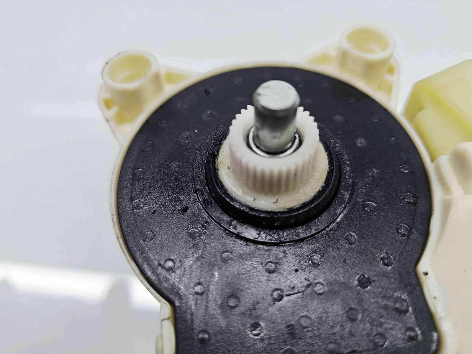 Motoras geam dreapta fata Mercedes Clasa CLK (C209) [Fabr 2002-2009] A2308200942 - imagine 2