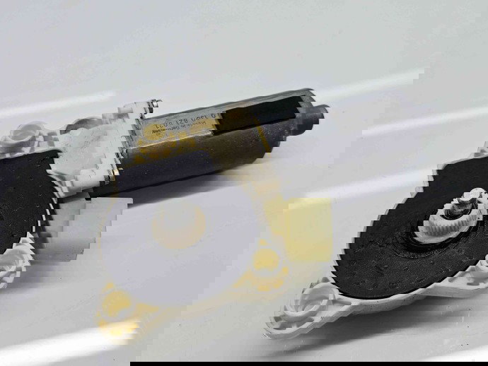 Motoras geam stanga fata Mercedes Clasa CLK (C209) [Fabr 2002-2009] A2308201042