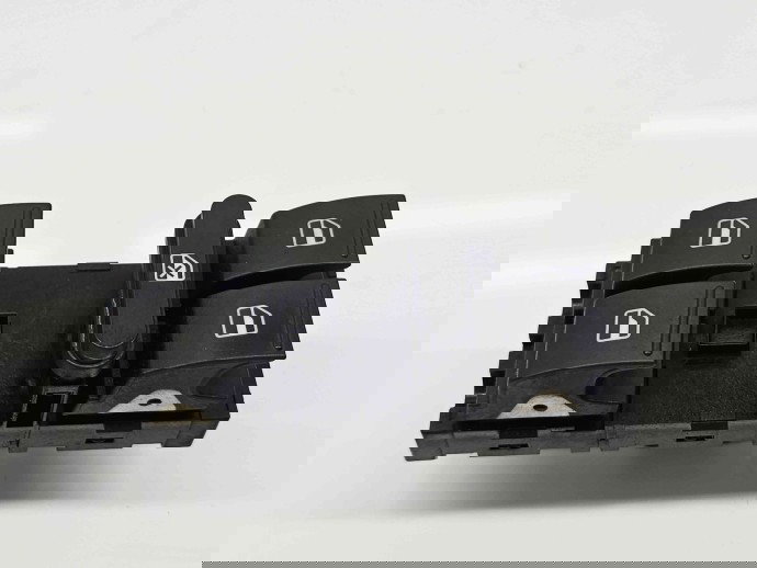  Butoane comanda geamuri sofer Volkswagen Passat B6 (3C2) [Fabr 2005-2010] 1K4959857B