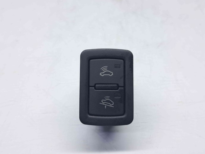  Butoane dezactivare alarma Audi A4 (8K2, B8) [Fabr 2008-2015] 4F0962109 1.8 Benz CABA 88KW / 120CP