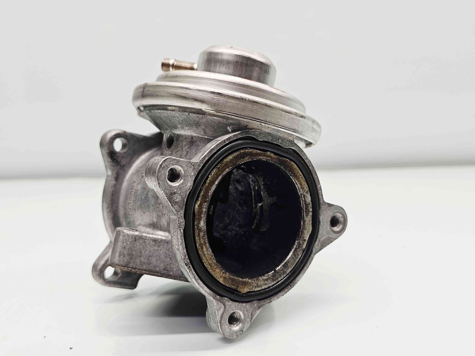 Supapa EGR Volkswagen Polo (9N) [Fabr 2001-2008] 045131501K 1.4 TDI BNV 59KW / 80CP - imagine 3