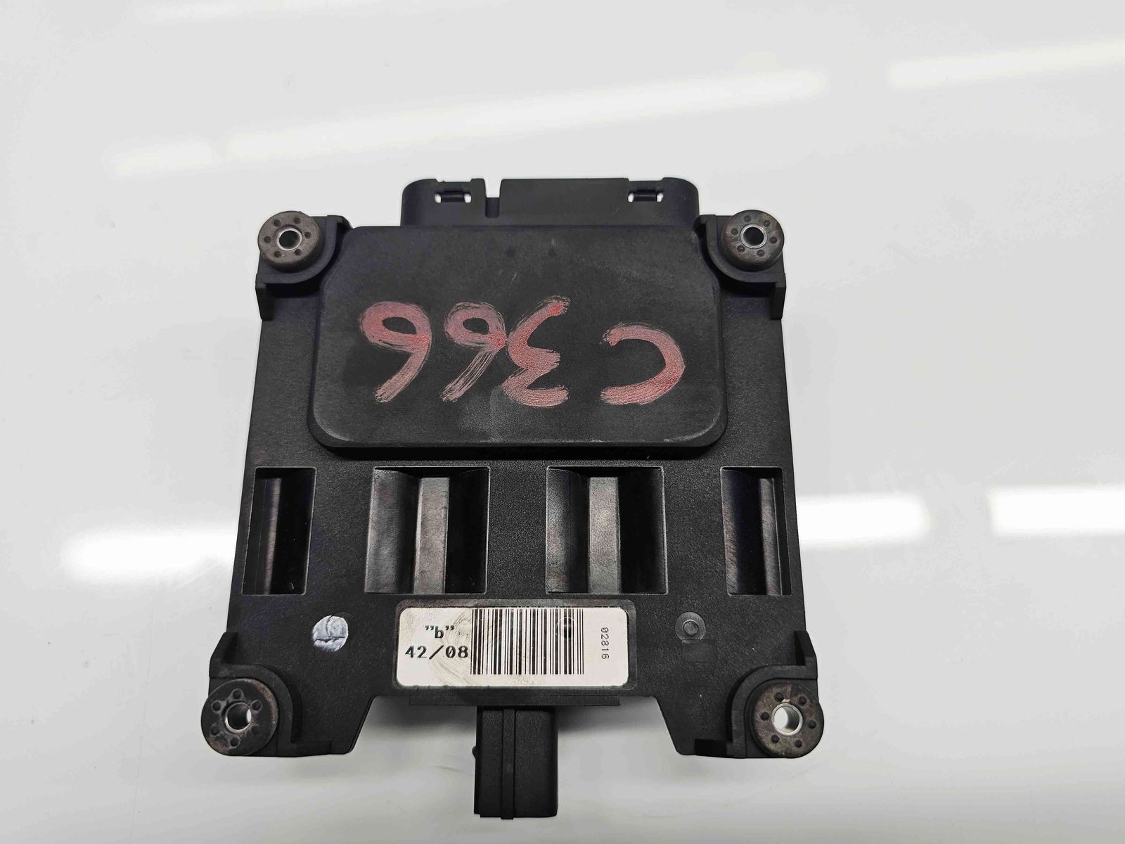 Distribuitor vacuum Volkswagen Polo (9N) [Fabr 2001-2008] 6Q0906625F 1.4 TDI BNV 59KW / 80CP - imagine 2
