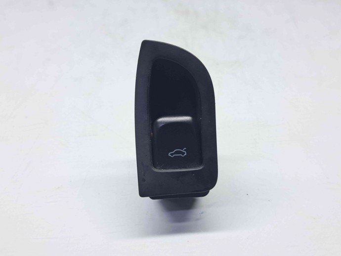  Buton deschidere portbagaj Audi A4 (8K2, B8) [Fabr 2008-2015] 8K0959831A 1.8 Benz CABA 88KW / 120CP
