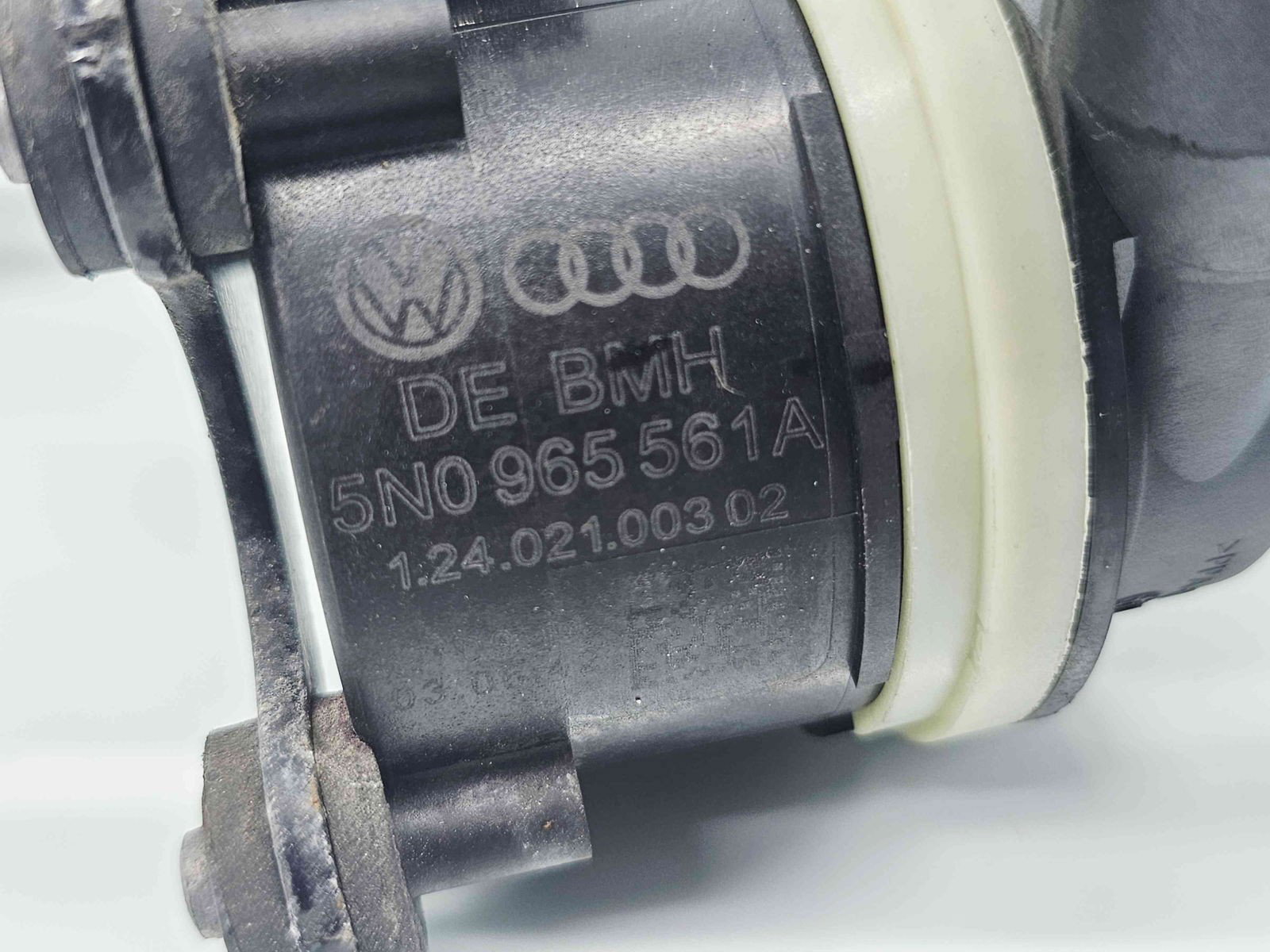 Pompa recirculare apa Seat Alhambra (710) [Fabr 2010-2020] 5N0965561A 2.0 TDI CFFB 103KW / 140CP - imagine 4