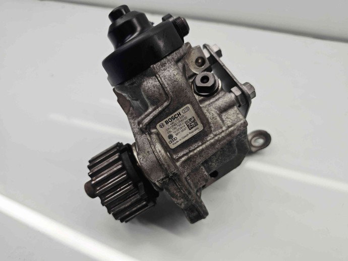 Pompa inalta presiune  Volkswagen Golf 6 (5K1) [Fabr 2009-2013] 03L130755L 2.0 TDI CFFB 103KW / 140CP