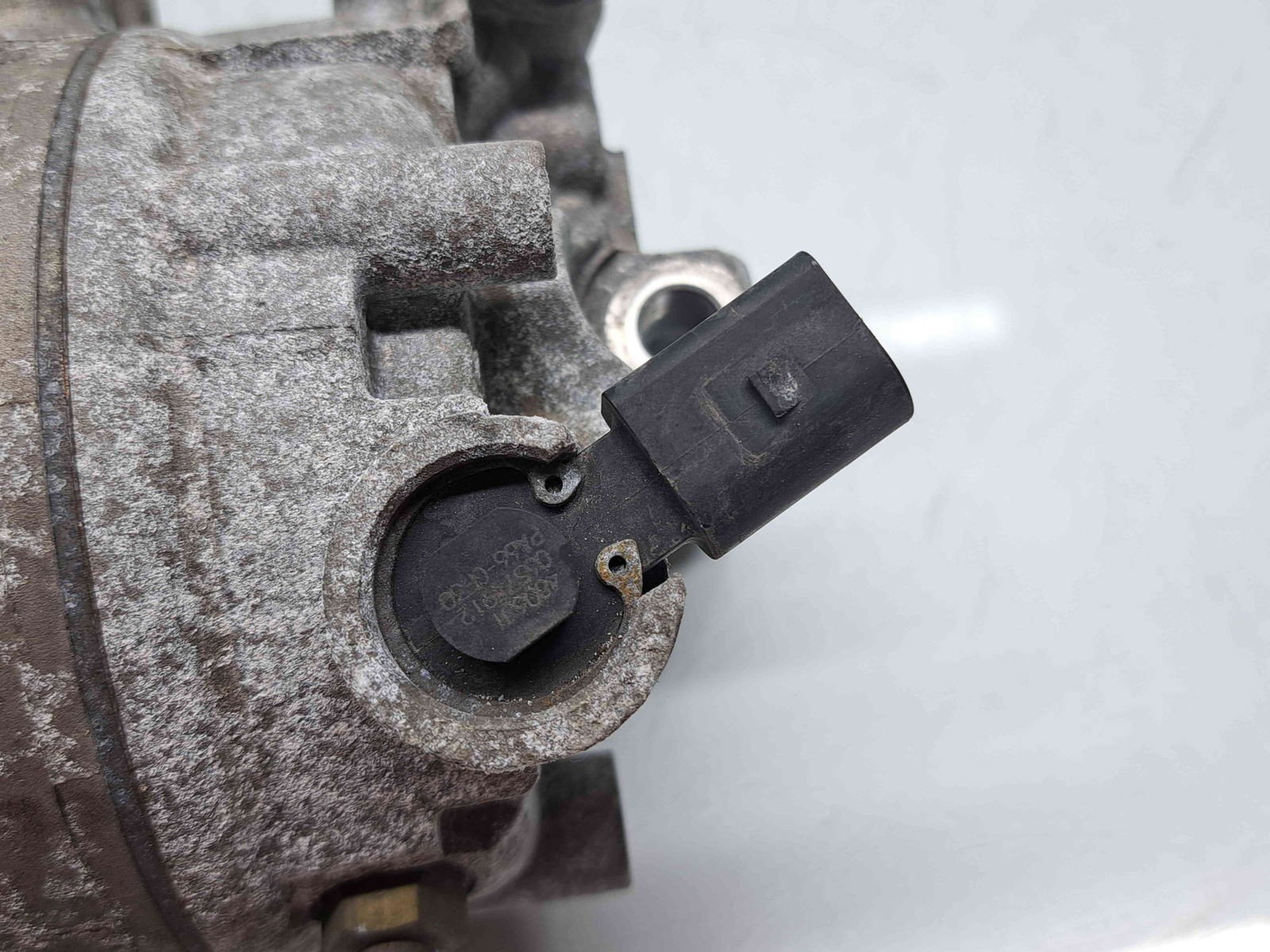 Compresor clima AUDI Q3 (8UB) [Fabr 2011-2018] 5K0820803A 2.0 TDI CFFB 103KW / 140CP - imagine 7