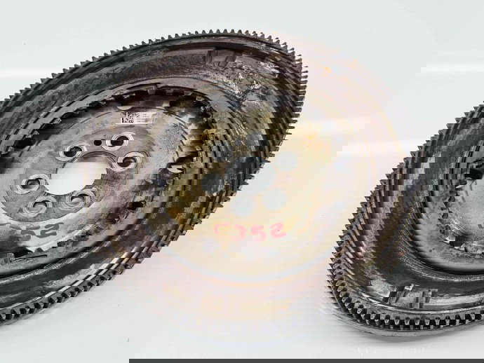 Volanta  Volkswagen Golf 7 (5G) [Fabr 2014-prezent] 04E105266 1.4 TSI CZDA 110KW / 150CP