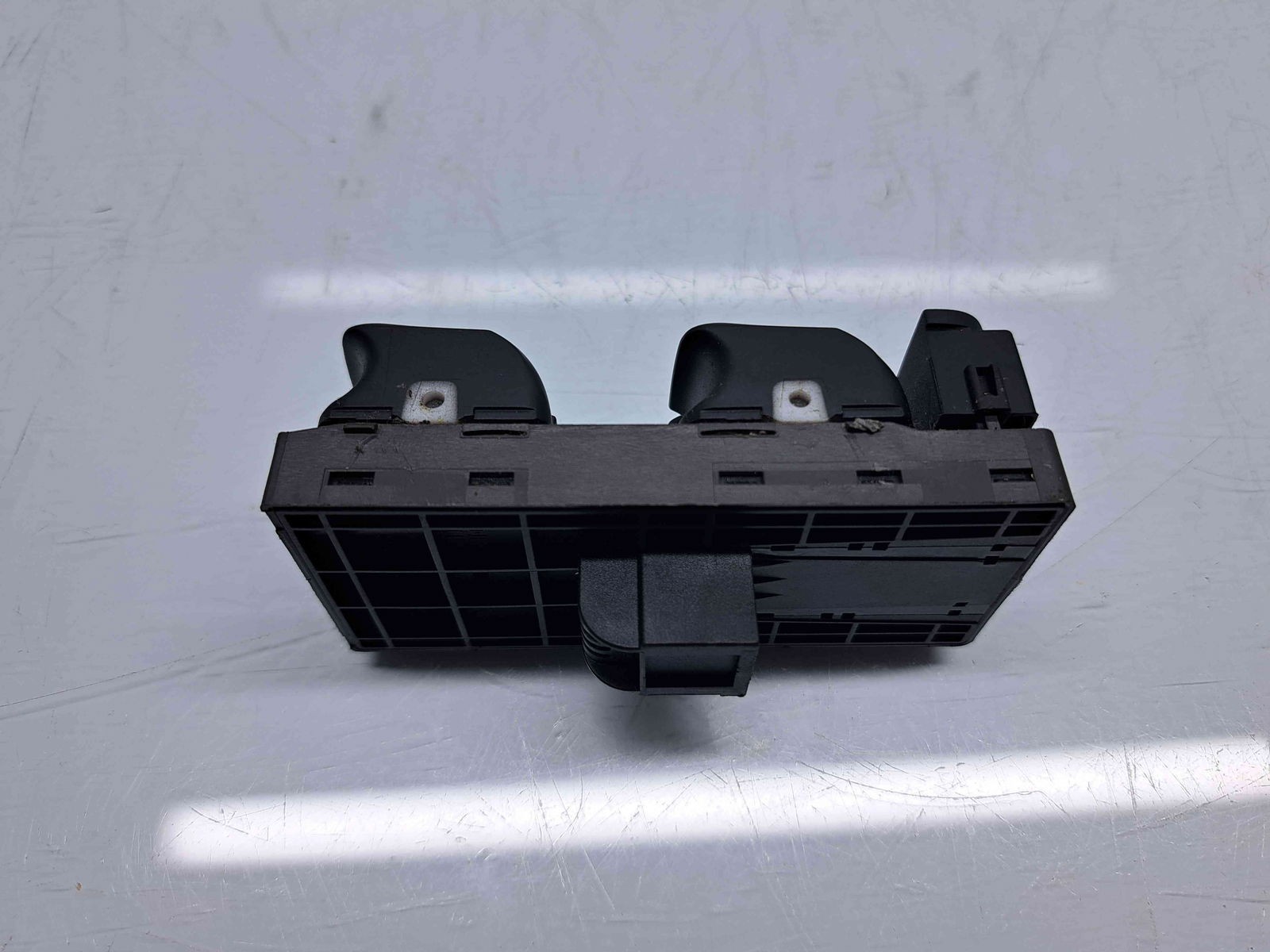 Butoane comanda geamuri sofer AUDI Q5 (8RB) [ Fabr 2008-2016] 8K0959851D - imagine 4