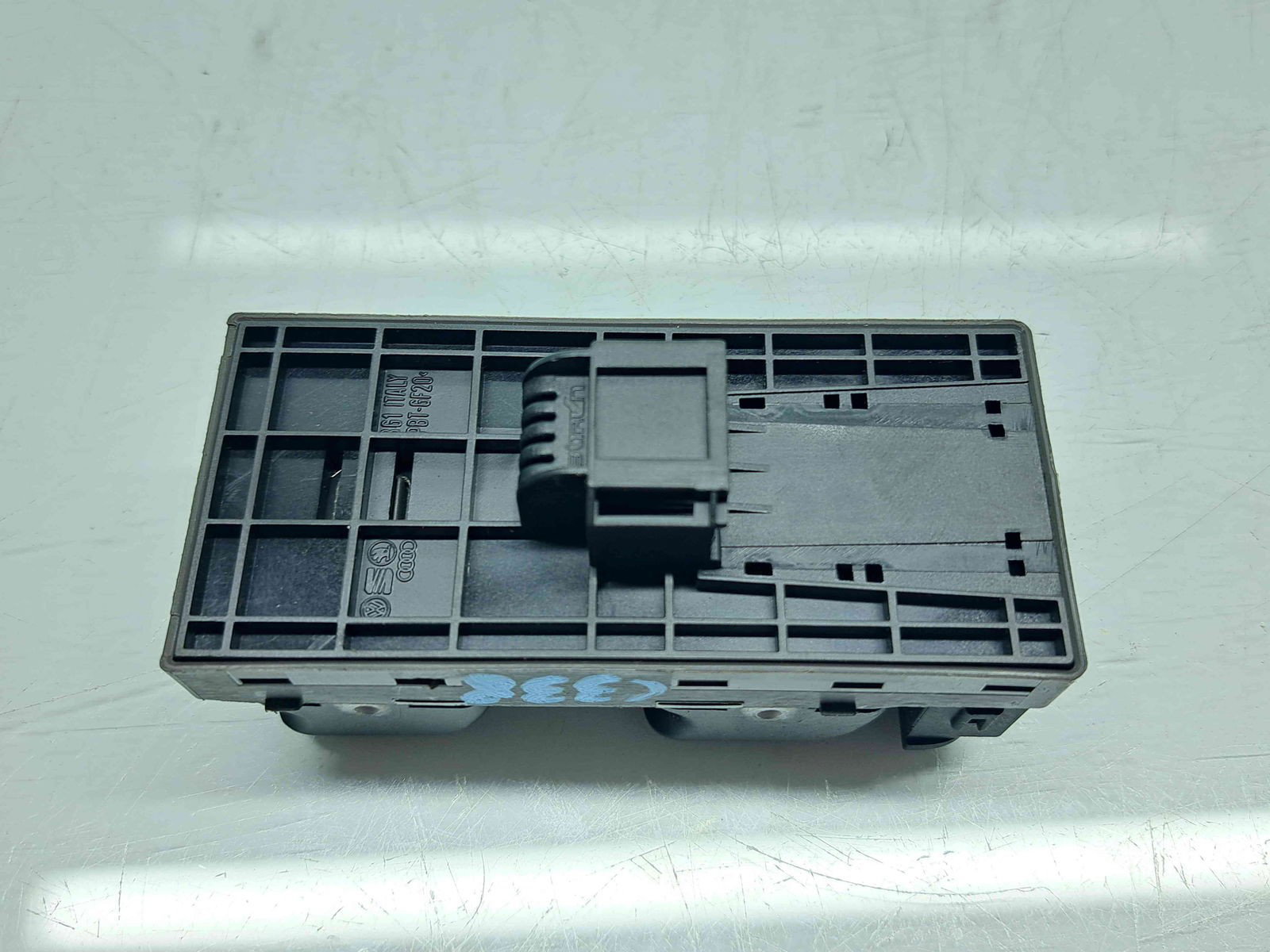 Butoane comanda geamuri sofer AUDI A5 (8T3) [Fabr 2007-2015] 8K0959851D - imagine 3