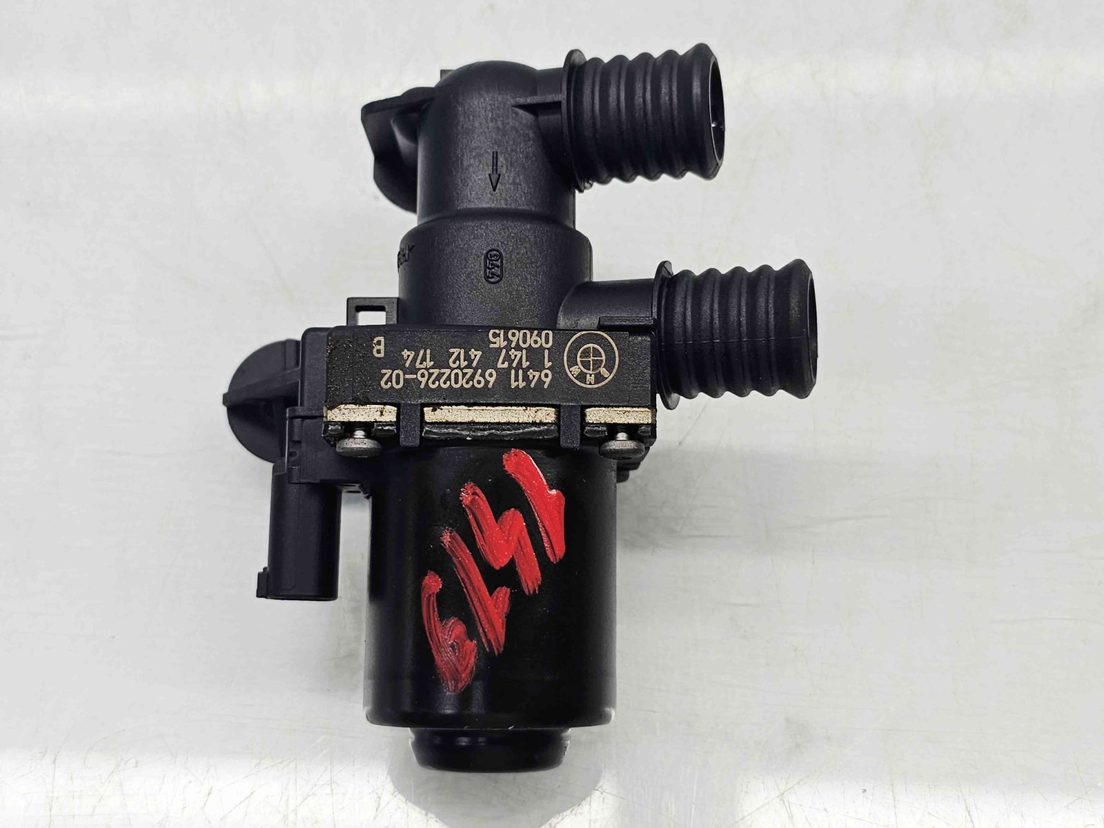 Pompa recirculare apa Bmw X3 (E83) [Fabr 2003-2009] 6920226 2.0 N47D 130KW / 177CP - imagine 1