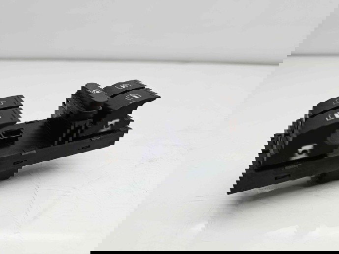  Butoane comanda geamuri sofer  Volkswagen Passat B6 (3C2) [Fabr 2005-2010] 1K4959857A