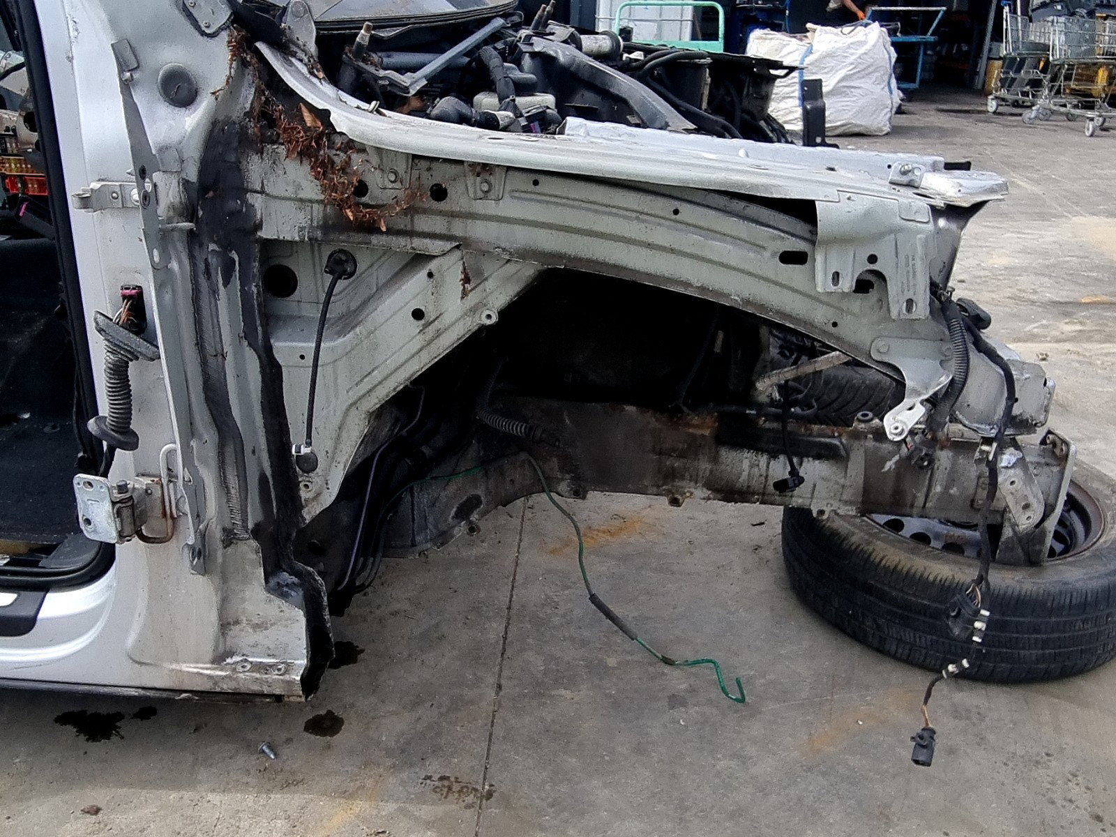 Lonjeron dreapta AUDI Q7 (4LB) [Fabr 2006-2014] 3.0 TDI CASA 176KW / 240CP - imagine 3