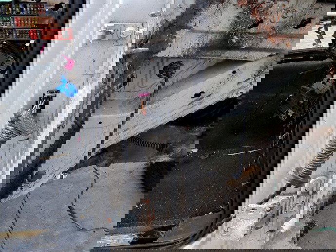 Set balamale usa dreapta fata AUDI Q7 (4LB) [Fabr 2006-2014] 3.0 TDI CASA 176KW / 240CP