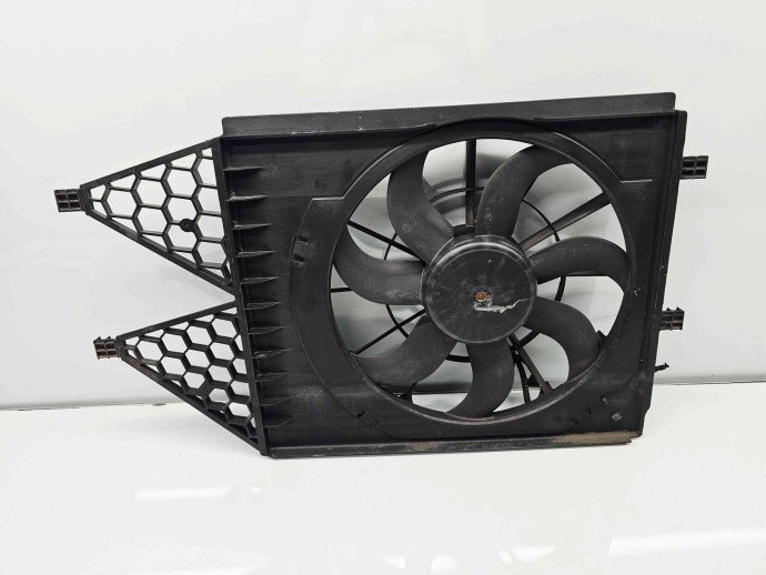 Electroventilator  Skoda Fabia 2 (5J, 542) [Fabr 2007-2014] 6R0121207A 1.2 TDI CFWA 55KW / 75CP