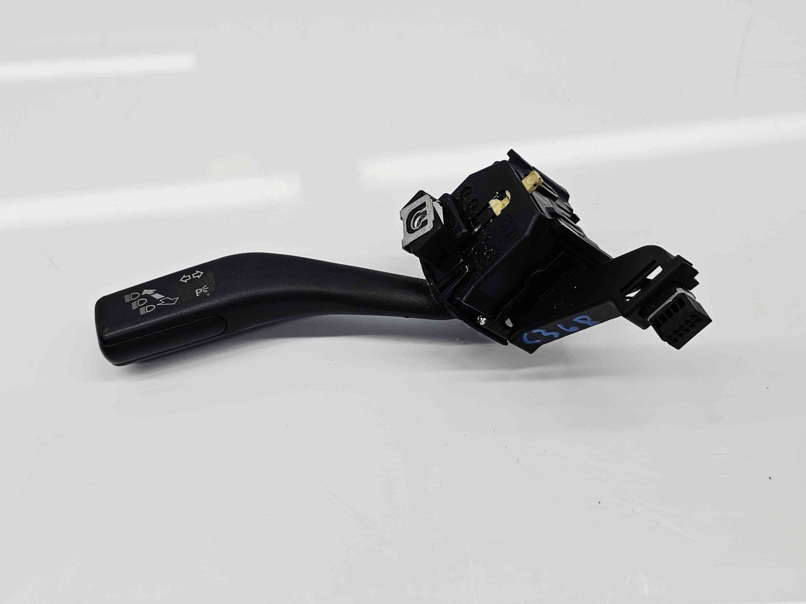 Maneta semnalizare Volkswagen Jetta 3 (1K2) [Fabr 2005-2010] 1K0953513E