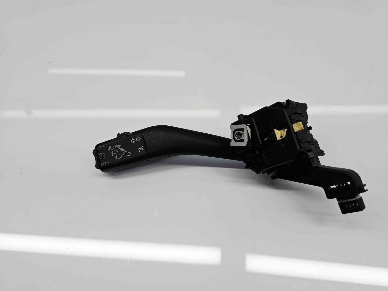 Maneta semnalizare Volkswagen Golf 5 (1K1) [Fabr 2004-2008] 1K0953513G - imagine 2