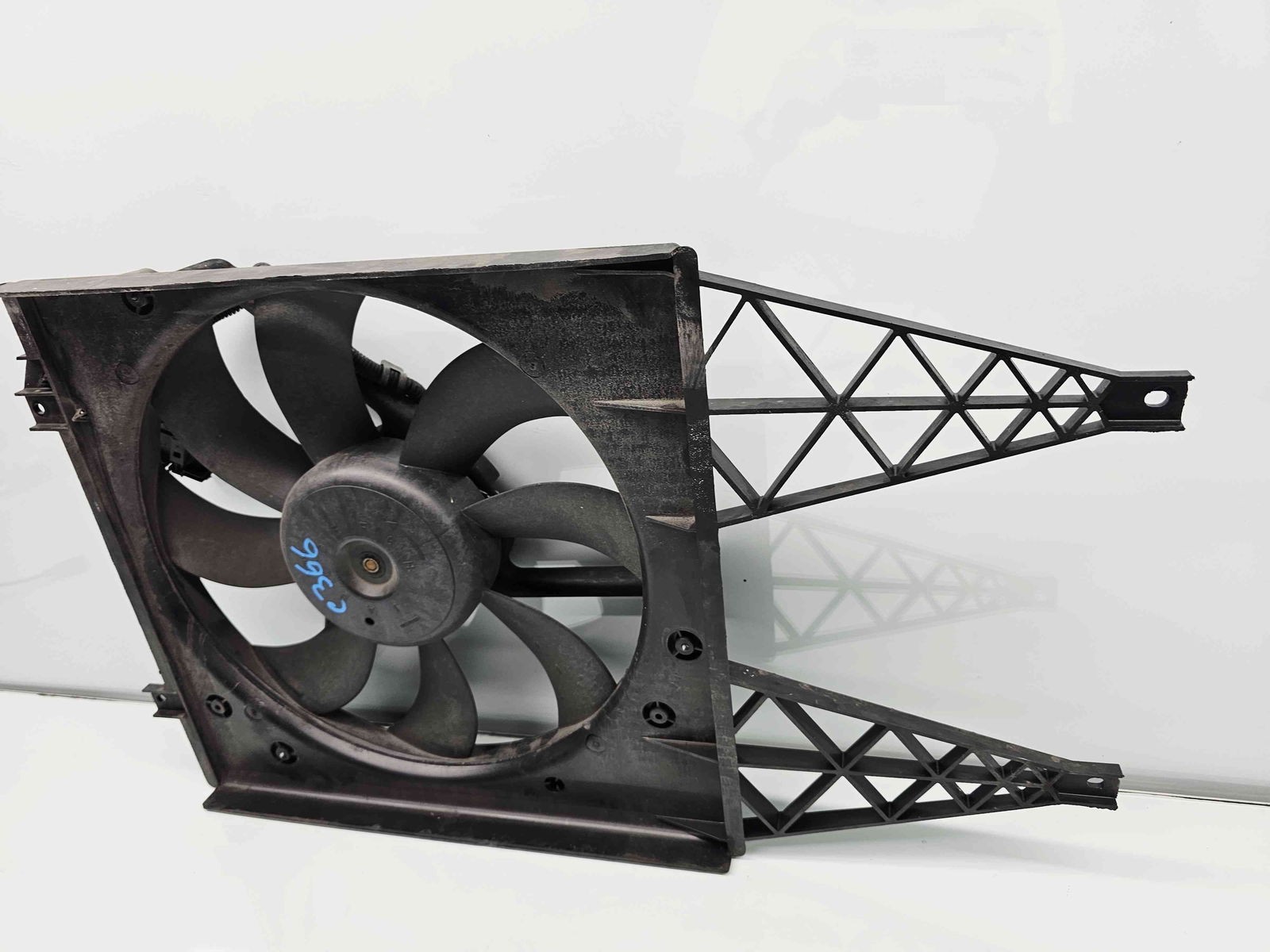 Electroventilator Volkswagen Polo (9N) [Fabr 2001-2008] 6Q0121207N 1.4 TDI BNV 59KW / 80CP - imagine 5