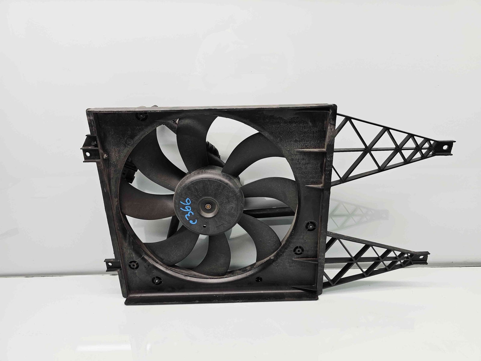 Electroventilator Skoda Roomster (5J) [Fabr 2006-2015] 6Q0121207N 1.4 TDI BNV 59KW / 80CP - imagine 1