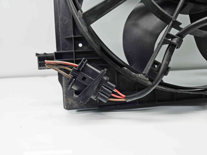 Electroventilator  Volkswagen Polo (6R) [Fabr 2009-2016] 6R0121207 1.6 Benz BTS 77KW / 105CP
