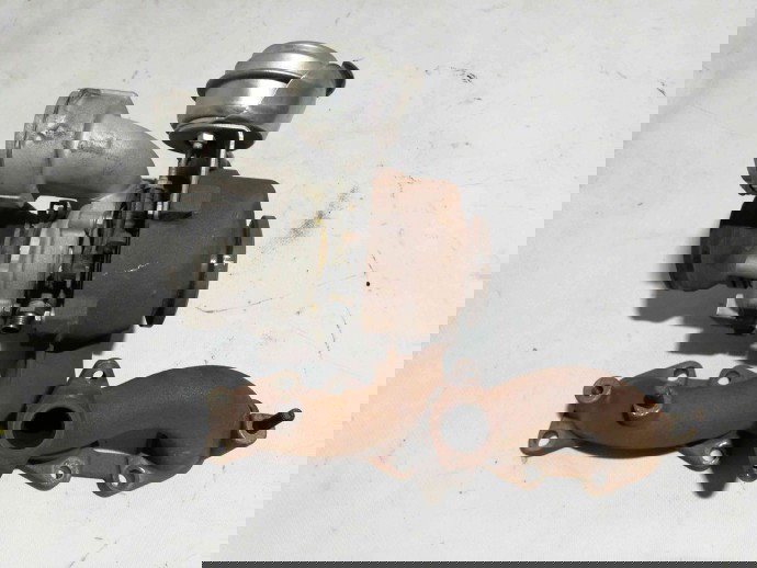 Turbina OEM Volkswagen Passat B6 2.0 BKP 2005-2010