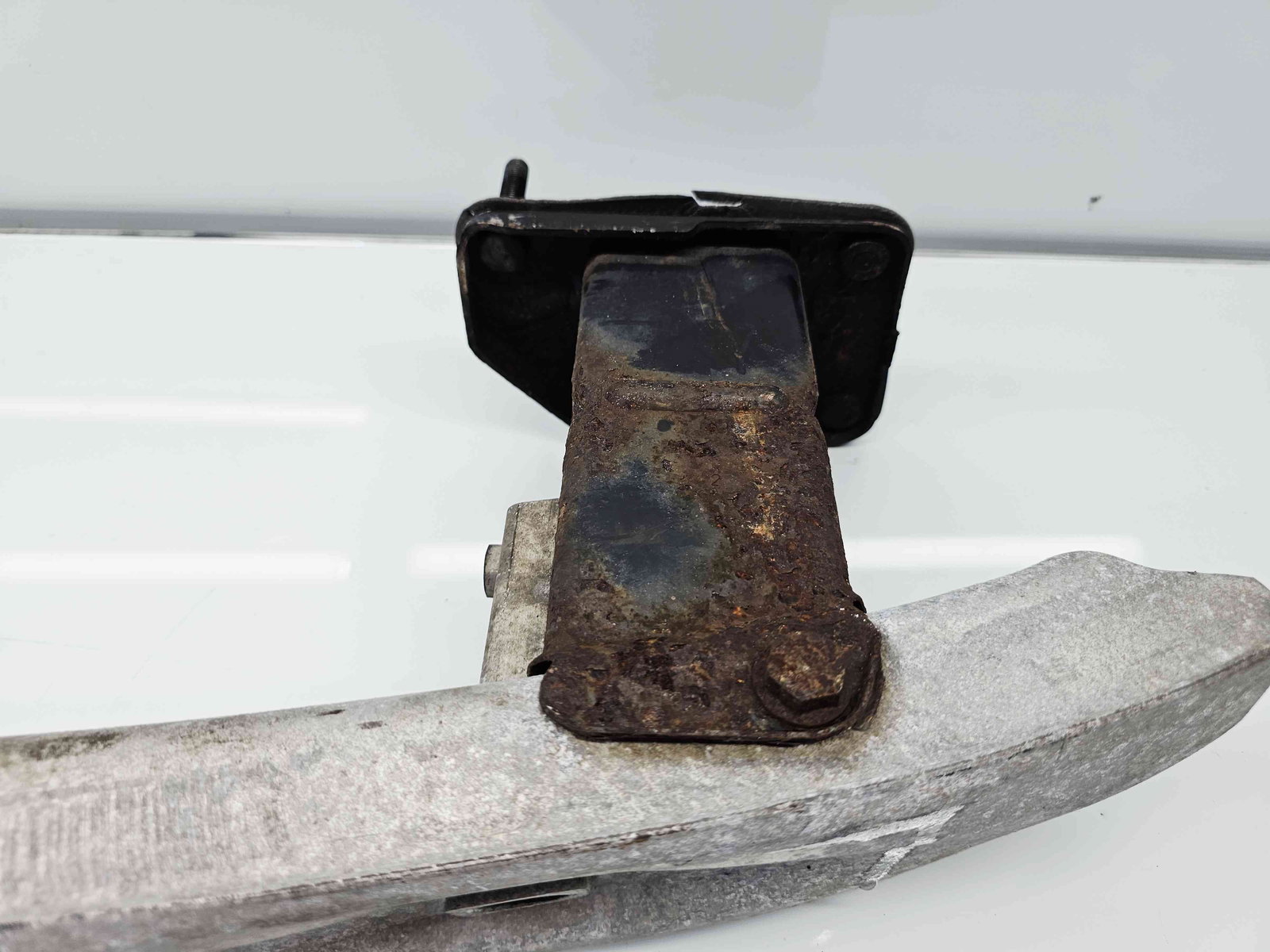 Armatura bara spate Mercedes Clasa CLK (C209) [Fabr 2002-2009] - imagine 4