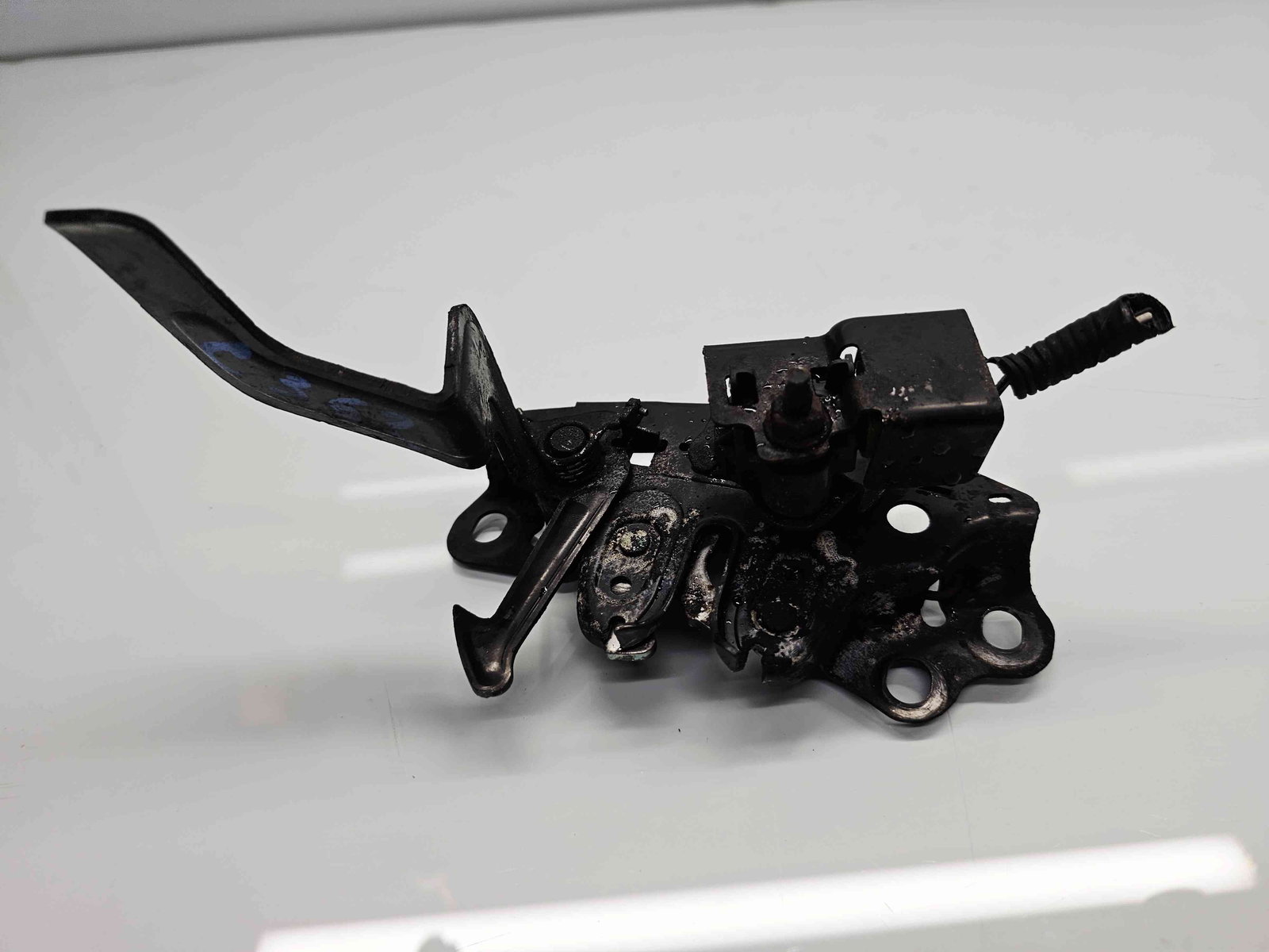 Broasca capota Nissan Juke [Fabr 2010-2014] Hatchback - imagine 1