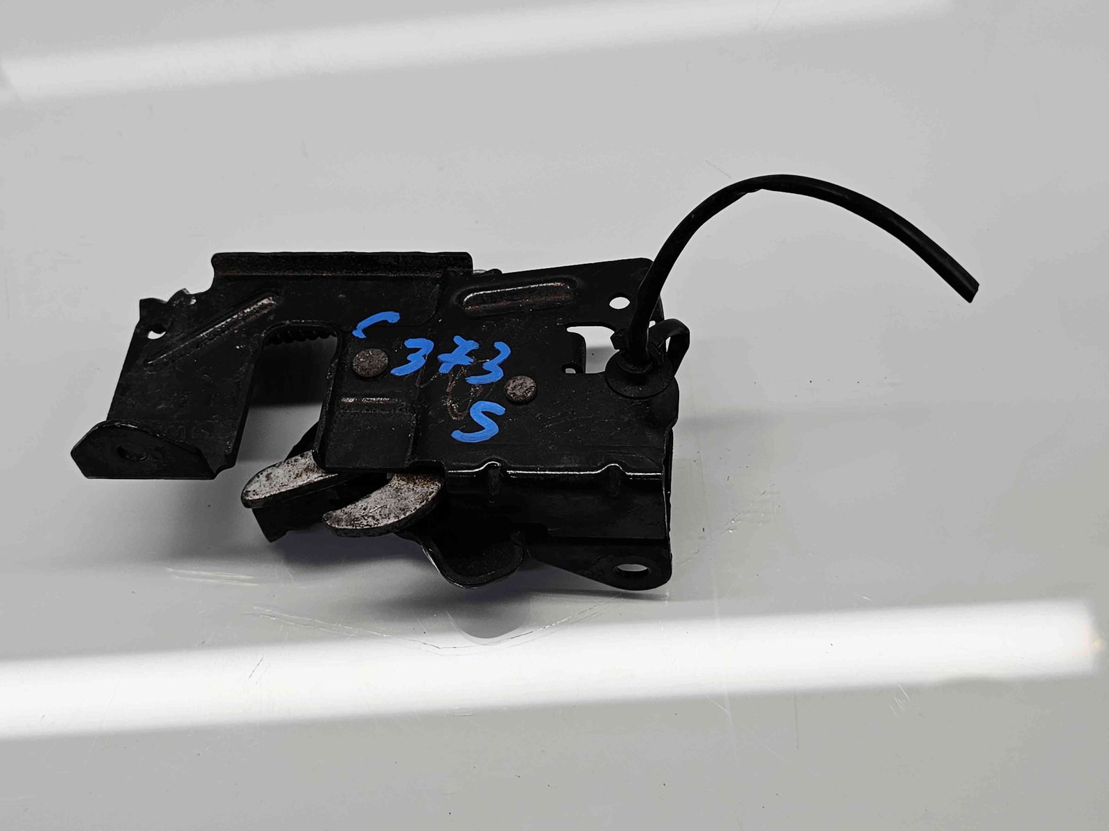 Broasca capota Bmw 1 (F20) [Fabr 2011-2017] - imagine 4