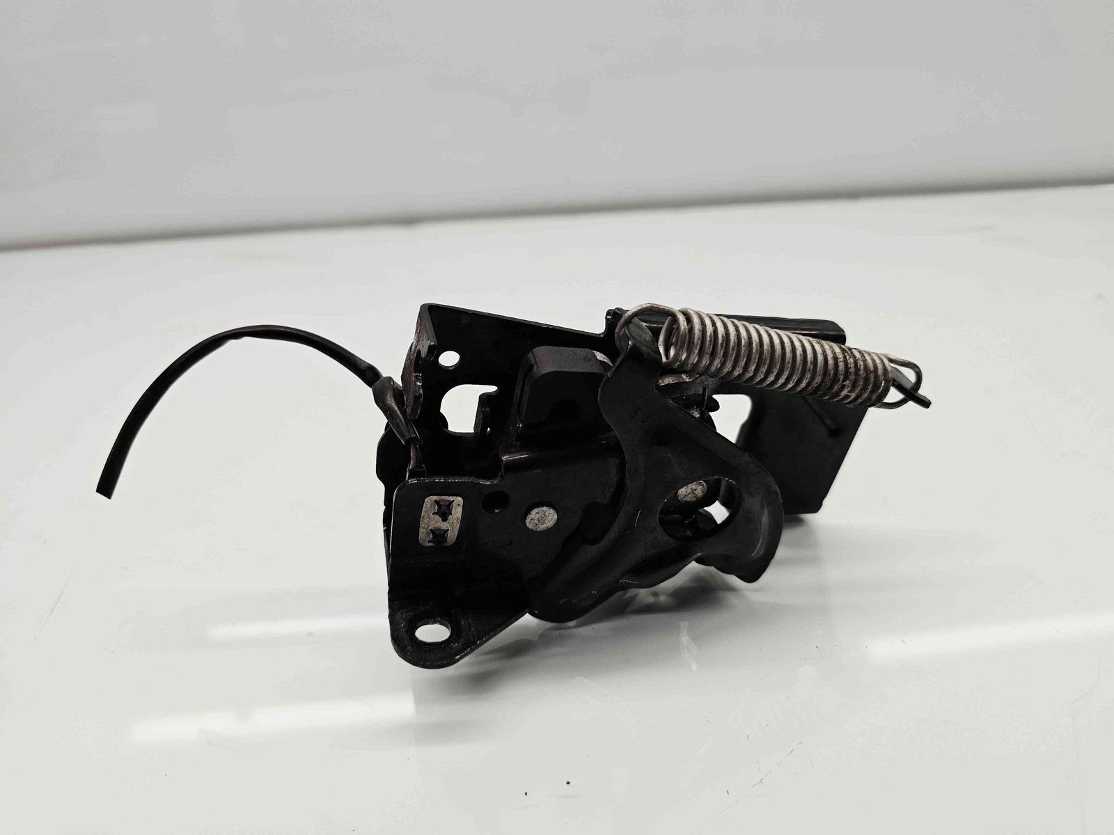 Broasca capota Bmw 1 (F20) [Fabr 2011-2017] - imagine 5