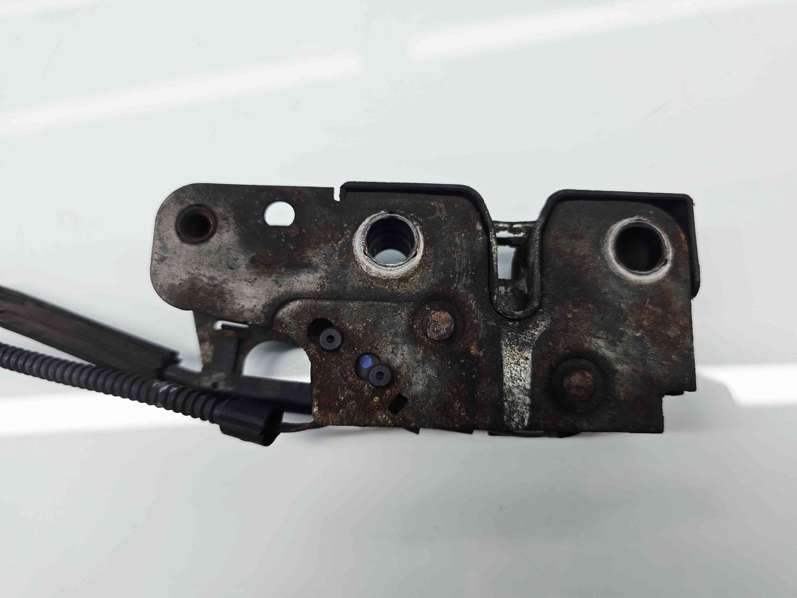 Broasca capota Volkswagen Touran (1T1, 1T2) [Fabr 2003-2010] Facelift